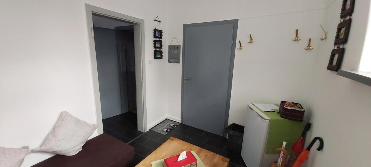 Byjoe Apartment Morschen Exterior photo